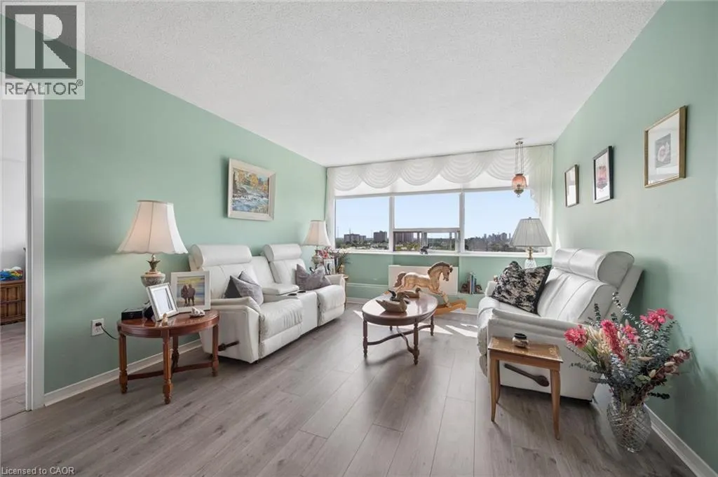 3227 KING Street E Unit# 1112 #1112