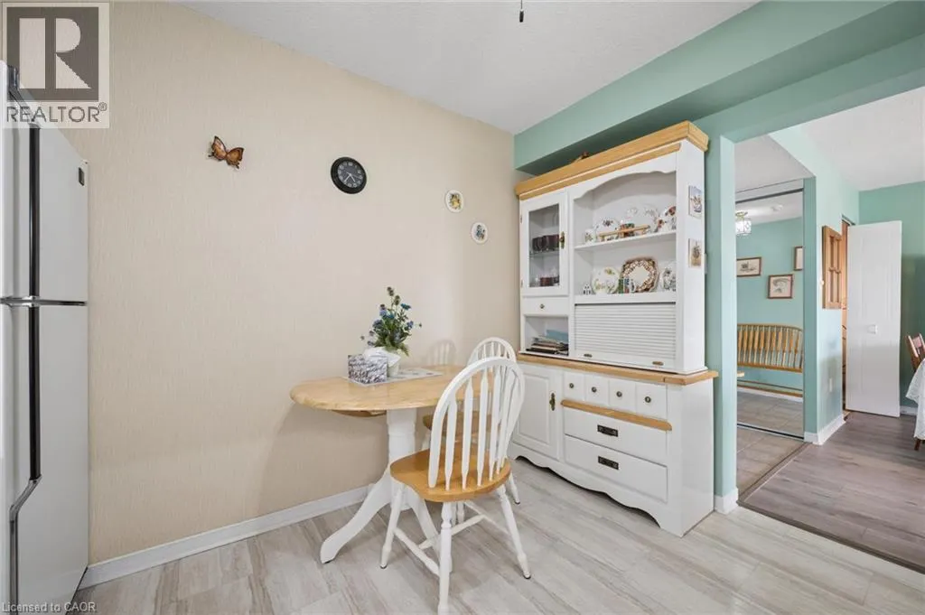 3227 KING Street E Unit# 1112 #1112