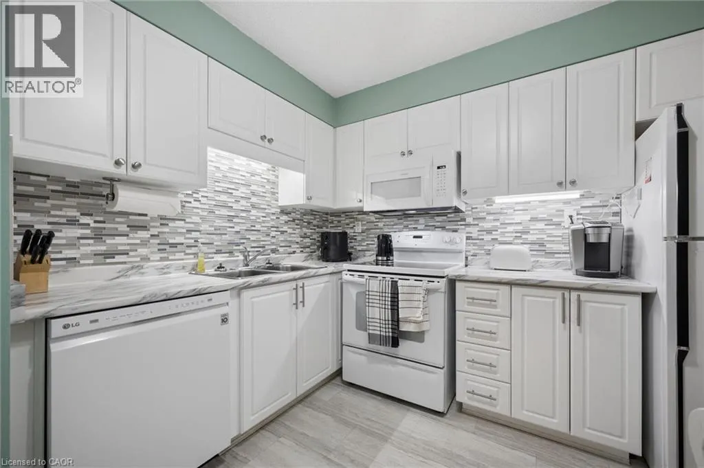 3227 KING Street E Unit# 1112 #1112
