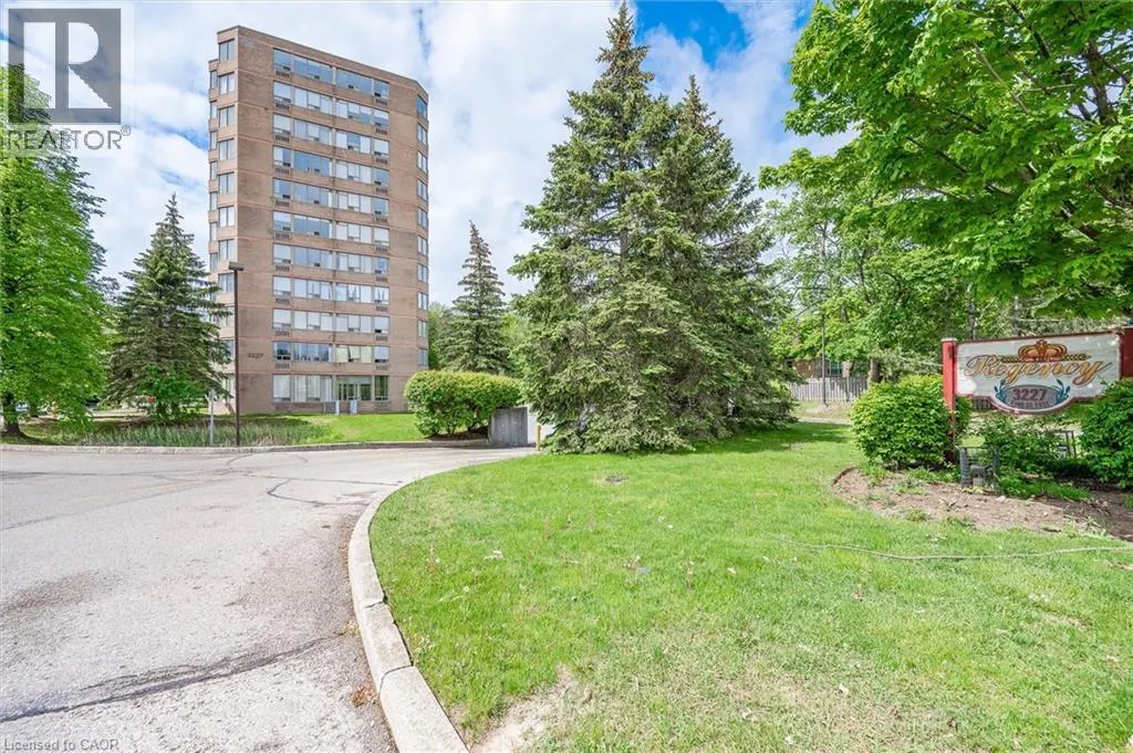 3227 KING Street E Unit# 1112 #1112