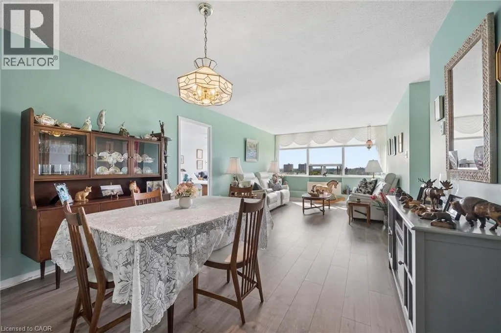 3227 KING Street E Unit# 1112 #1112