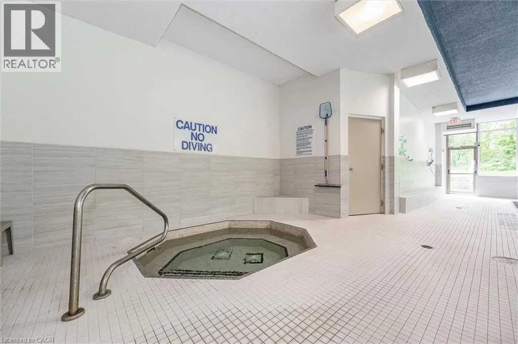 3227 KING Street E Unit# 1112 #1112