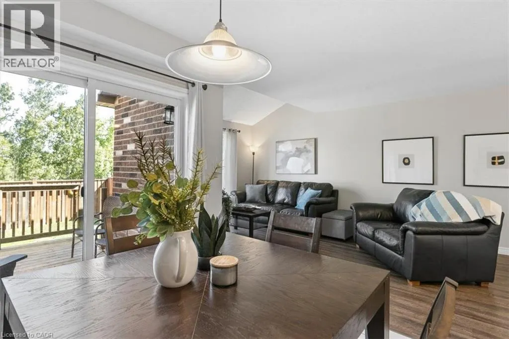 1453 DUNKIRK Avenue