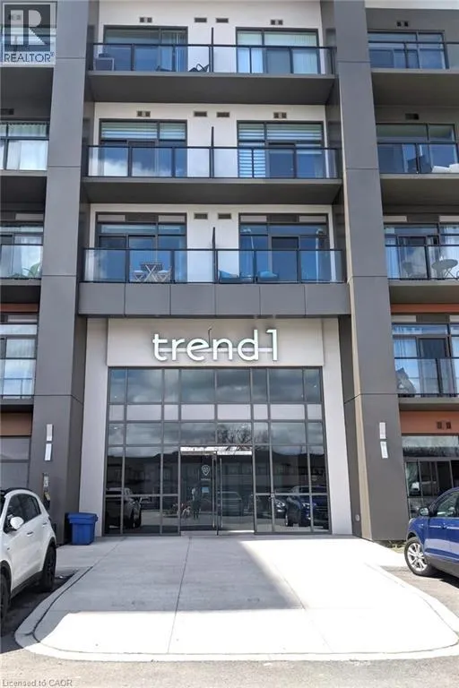 450 DUNDAS Street E Unit# 428 #428