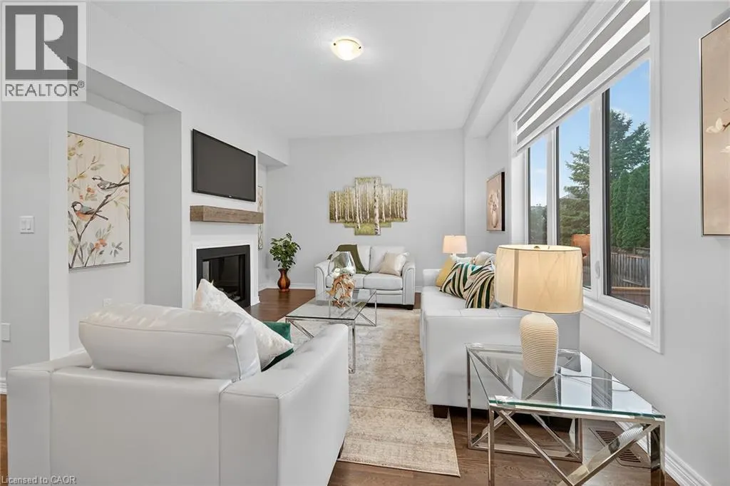 67 STARFIRE Crescent