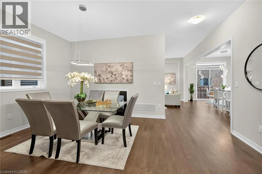 67 STARFIRE Crescent