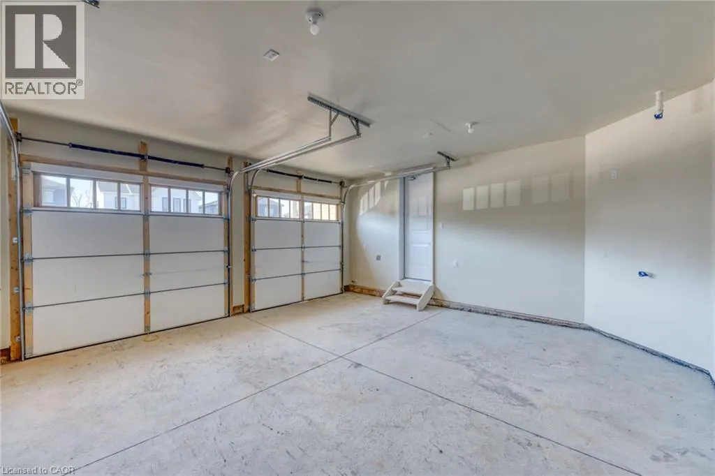 67 STARFIRE Crescent