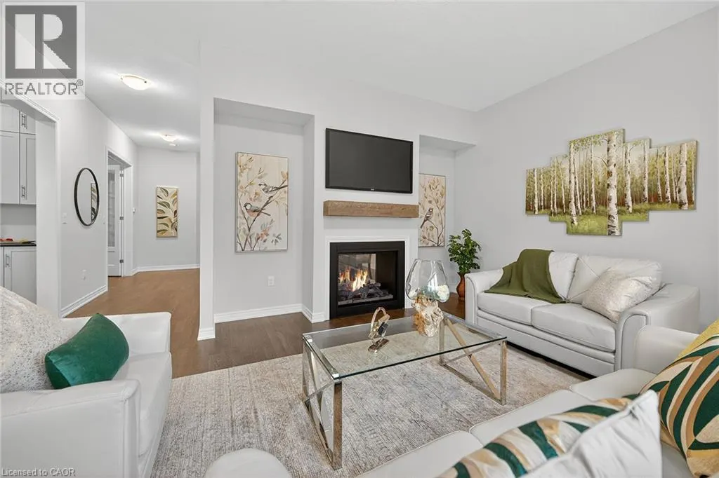 67 STARFIRE Crescent