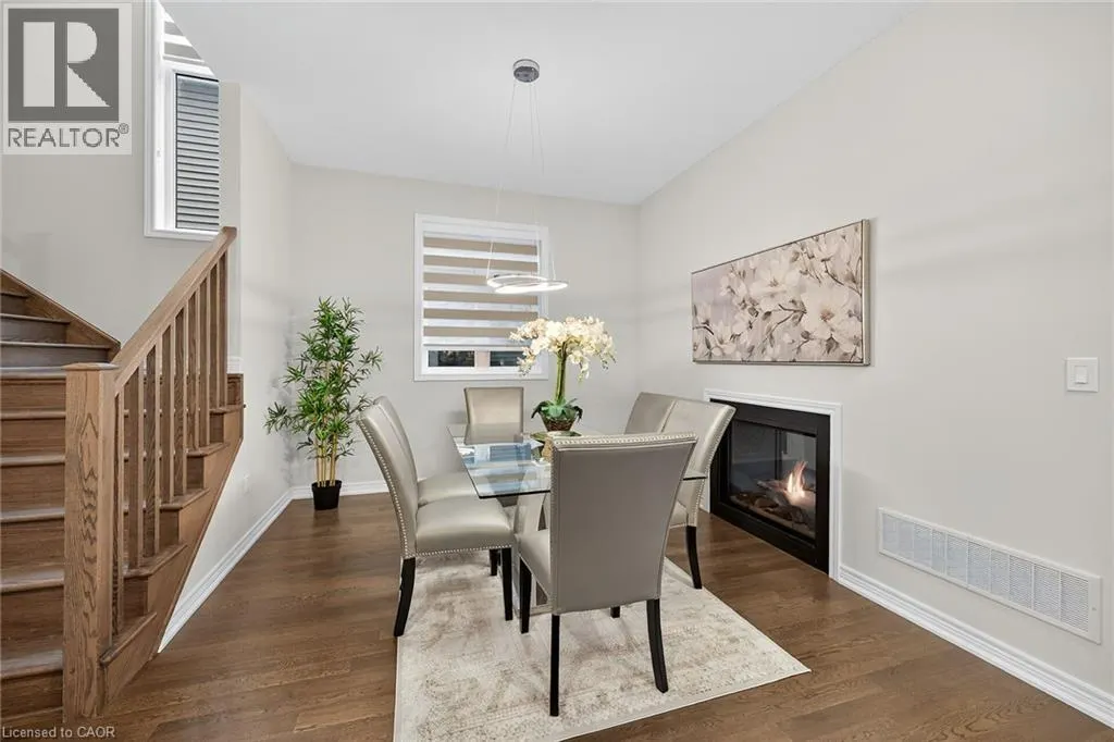 67 STARFIRE Crescent