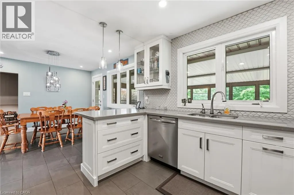 328 MCNEILLY Road