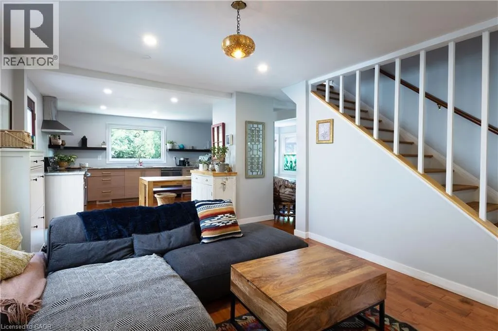 15 SPENCER Avenue