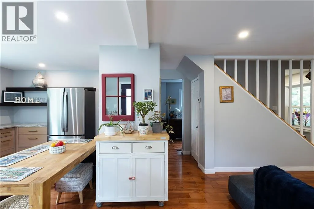 15 SPENCER Avenue