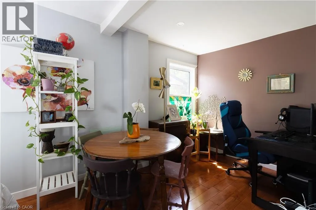 15 SPENCER Avenue