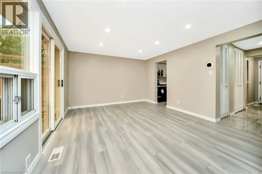 53 BURNS Drive