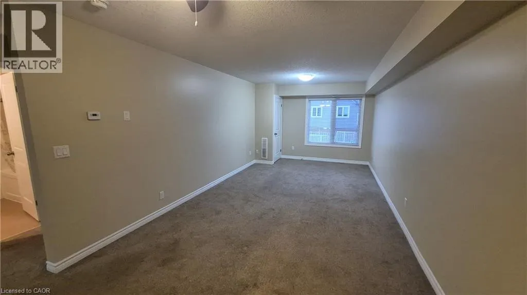 225 RIDDELL Street Unit# 5 #5