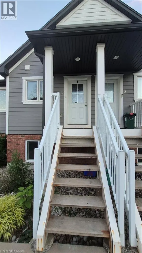 225 RIDDELL Street Unit# 5 #5