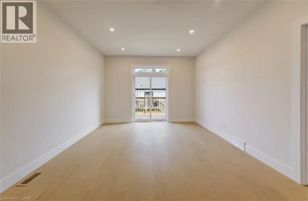 12 WASHINGTON Street Unit# 202 #202