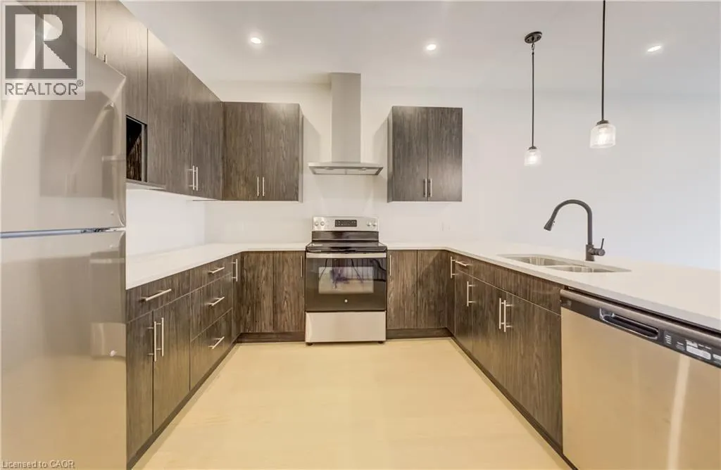 12 WASHINGTON Street Unit# 202 #202