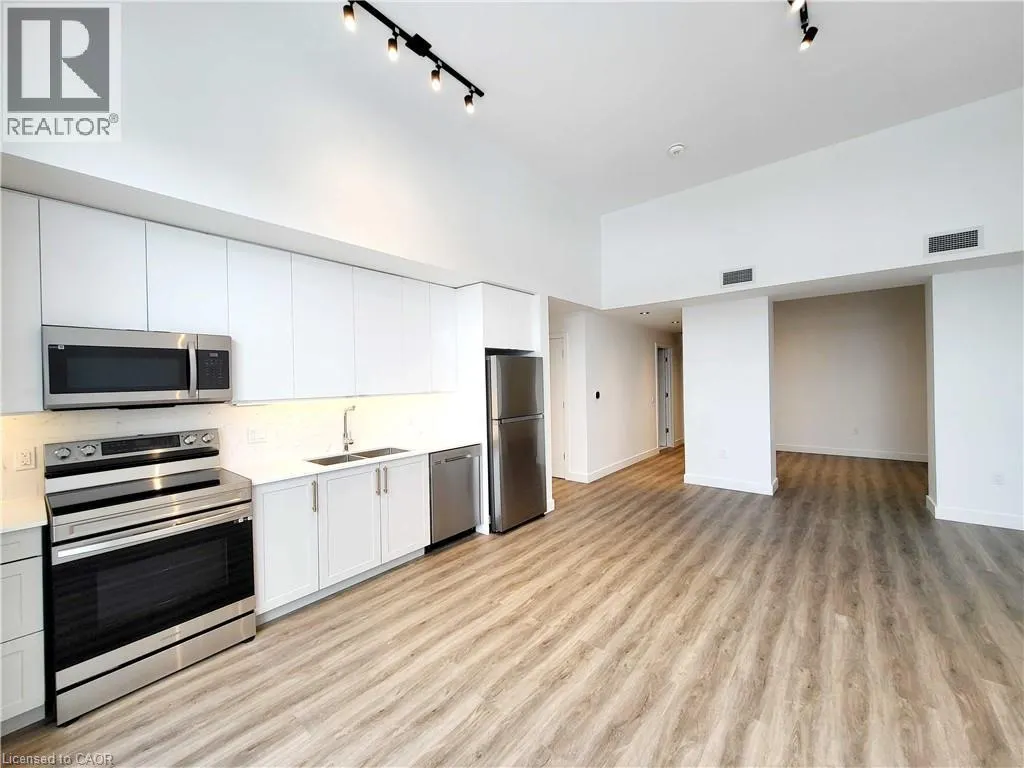 75 HURON Street Unit# 202 #202