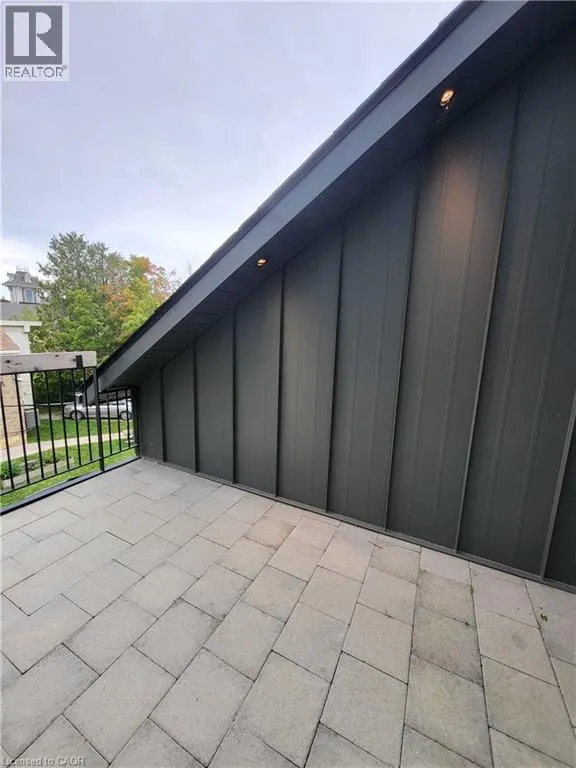 75 HURON Street Unit# 202 #202