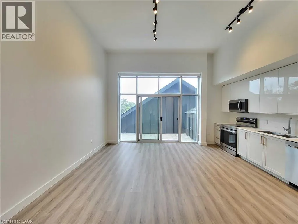75 HURON Street Unit# 202 #202