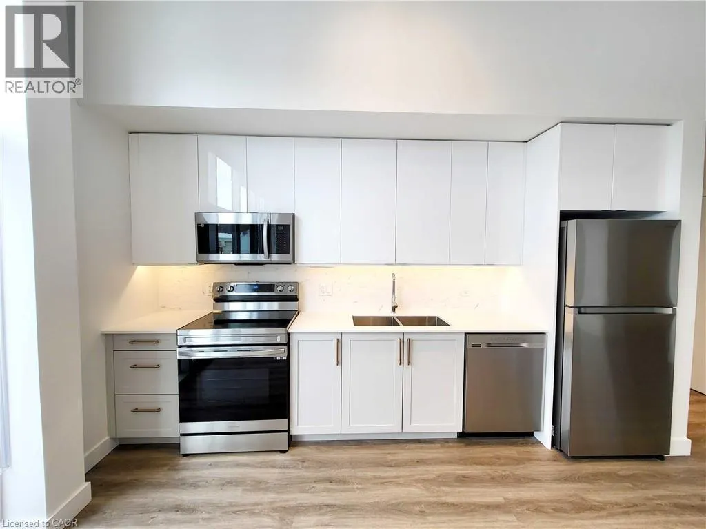 75 HURON Street Unit# 202 #202
