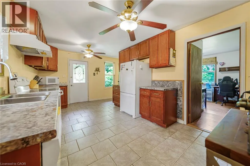 1374 5TH CONCESSION Road W