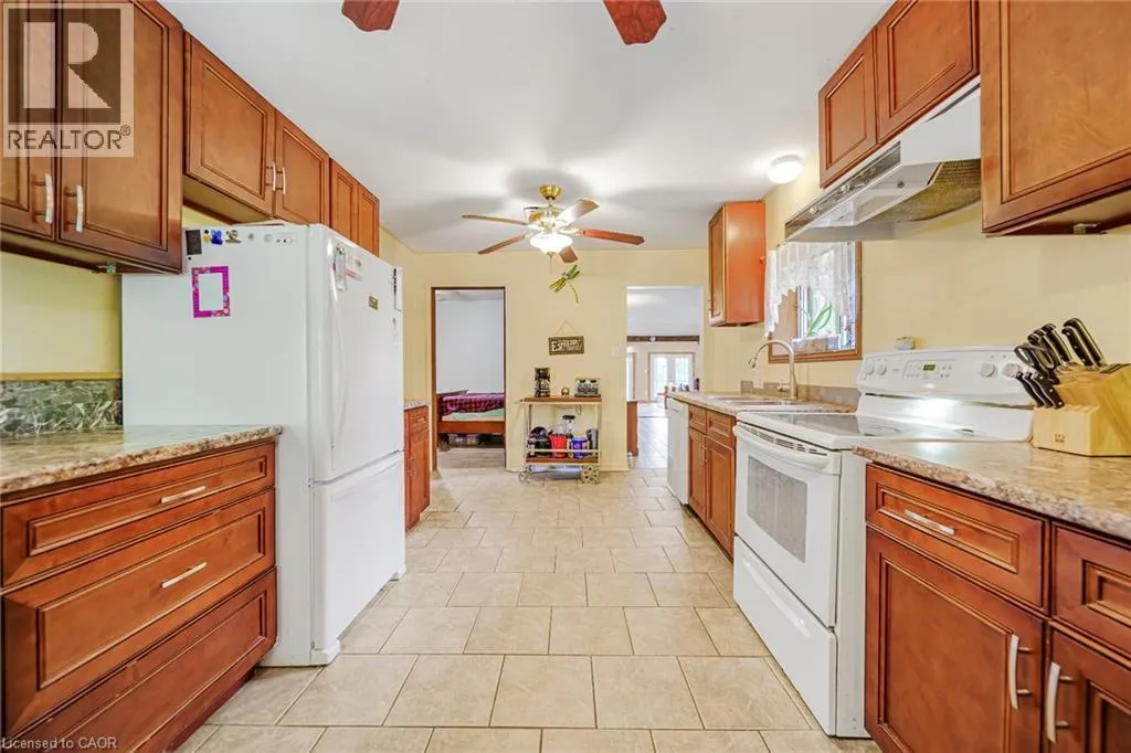 1374 5TH CONCESSION Road W