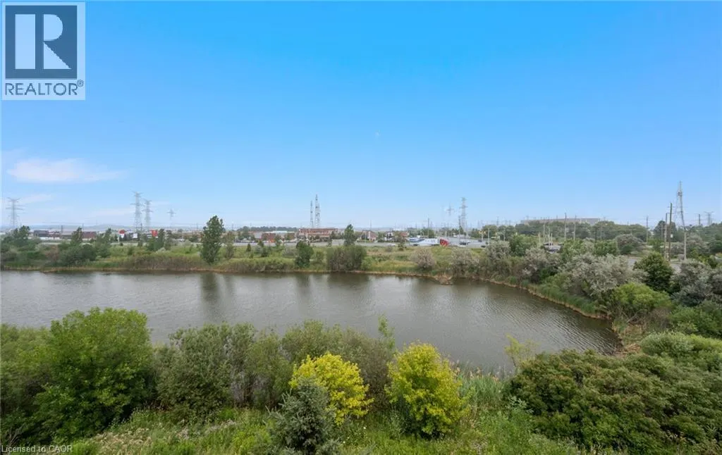 1491 MAPLE Avenue Unit# 401 #401