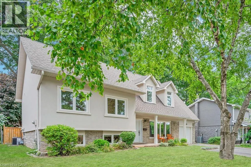 285 SURREY Drive