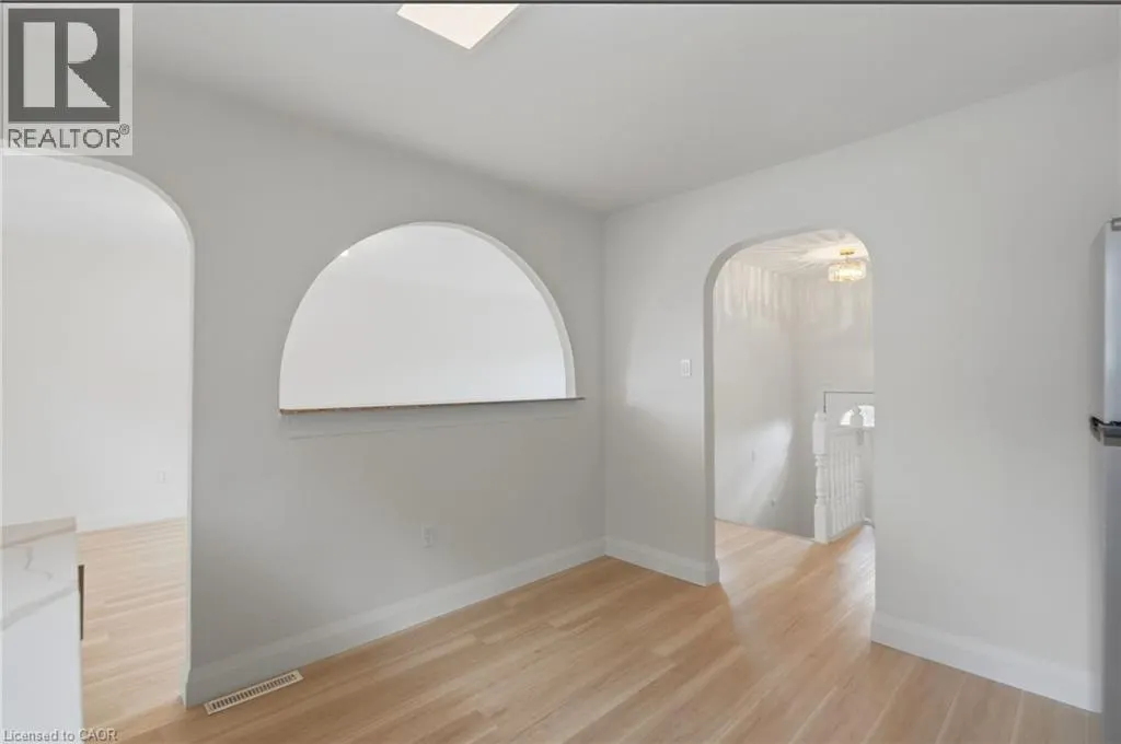 3 PRIDEAUX Street