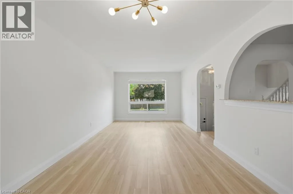 3 PRIDEAUX Street