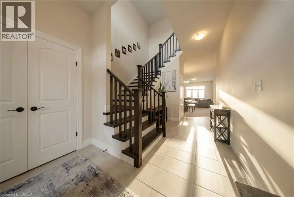 185 SAVANNAH RIDGE Drive