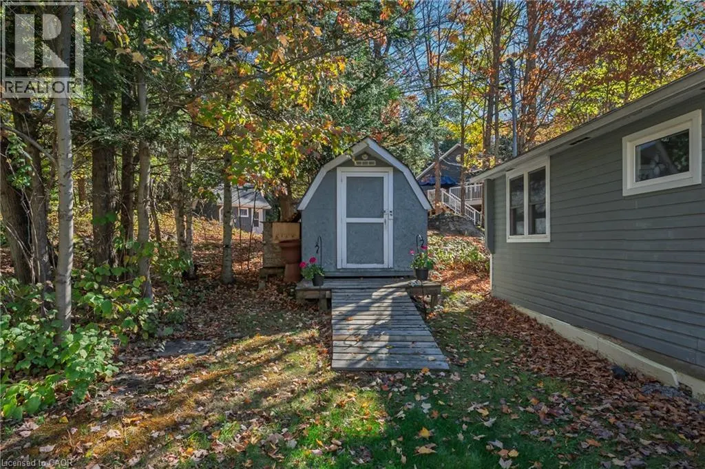 1012 ARMSTRONG Road