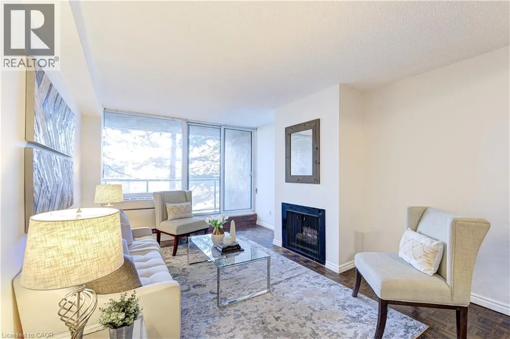 20 SPEERS Road Unit# 304 #304