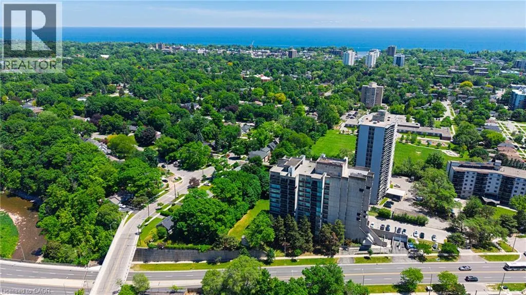 20 SPEERS Road Unit# 304 #304