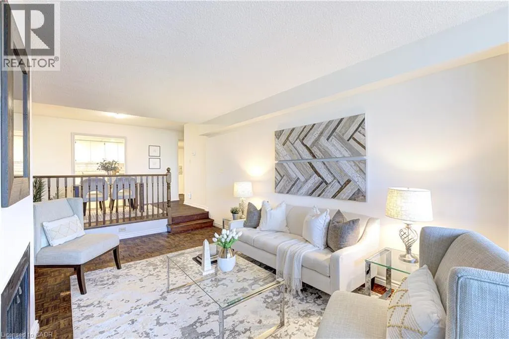 20 SPEERS Road Unit# 304 #304