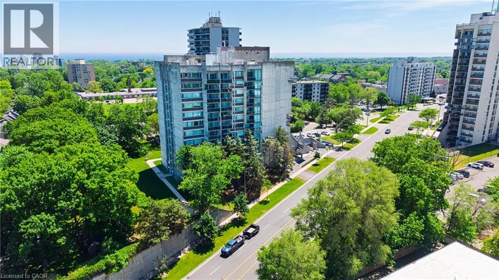 20 SPEERS Road Unit# 304 #304