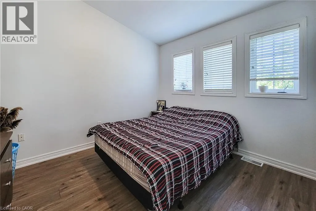 171 HIGHBURY Drive Unit# 13 #13