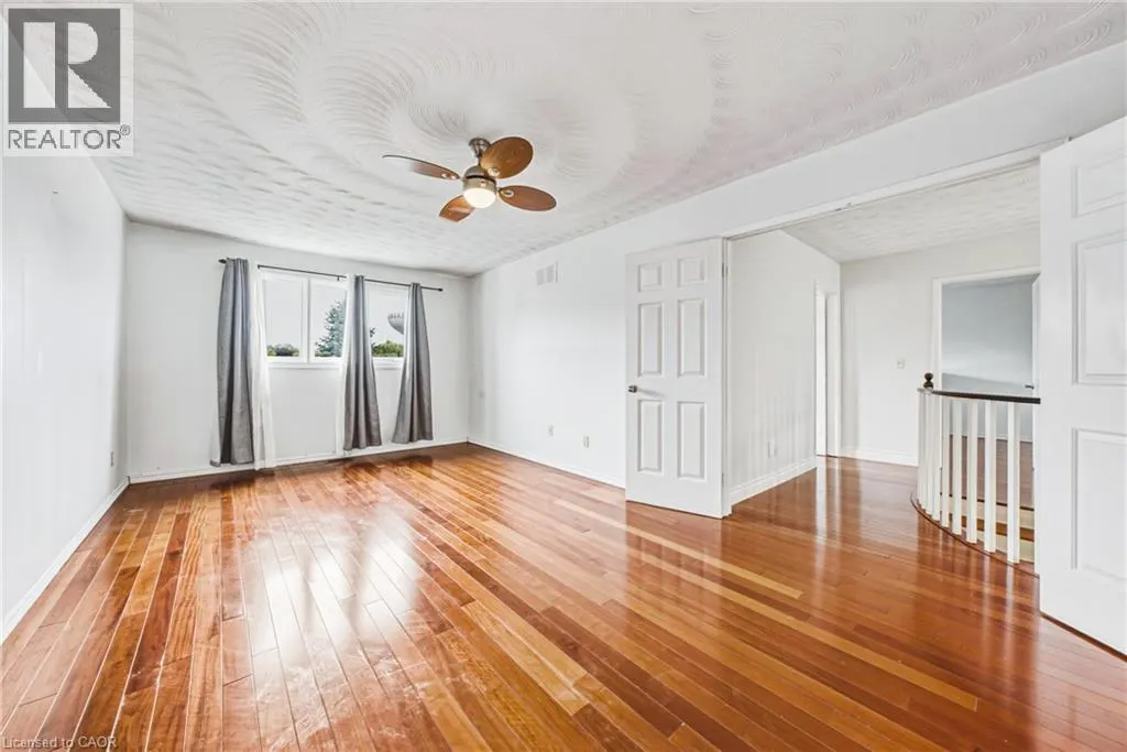 21 MOSS Boulevard