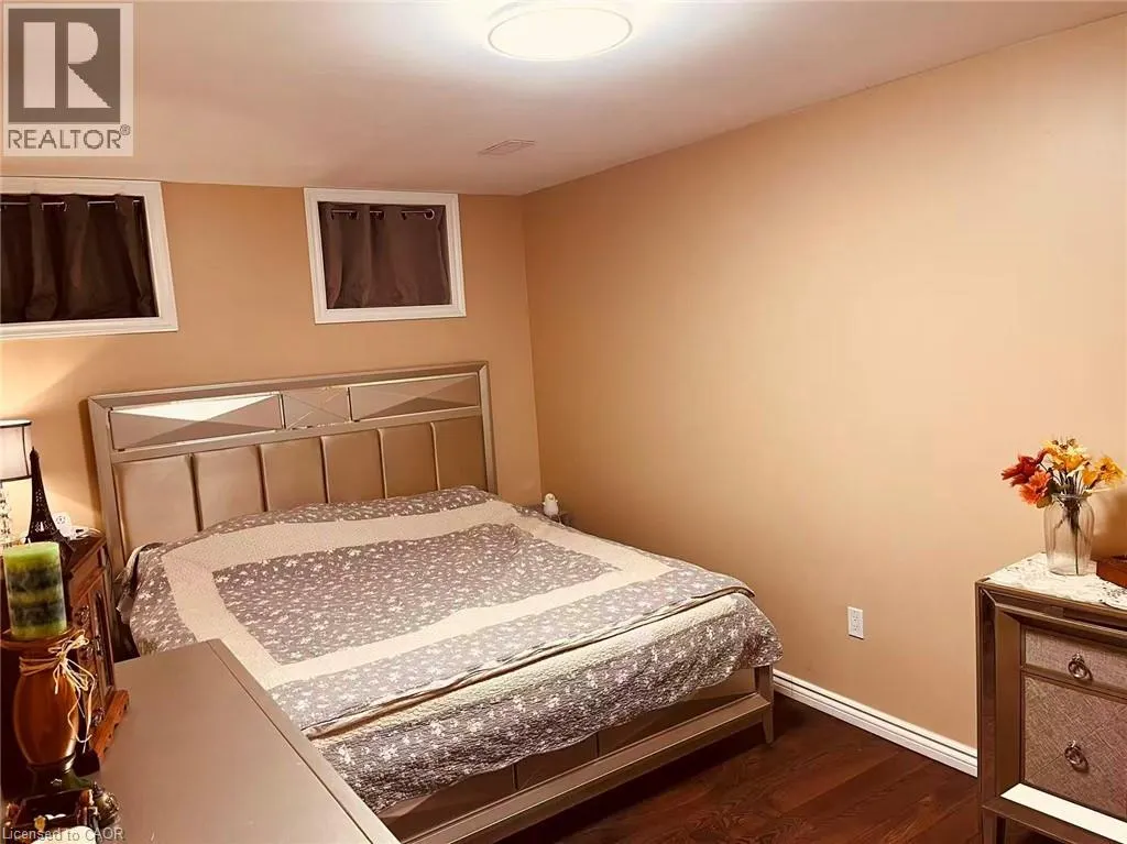 88 LOWINGER Avenue Unit# basement #basement