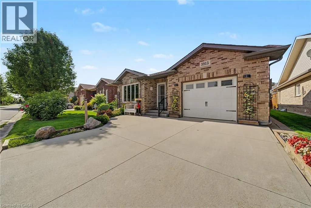 3913 PRIMROSE Lane