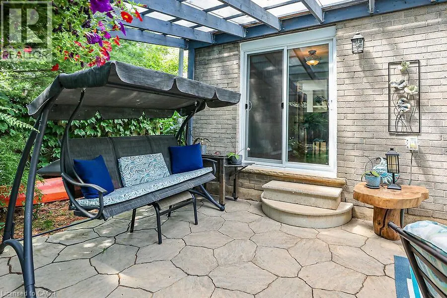4542 IVY GARDENS Crescent
