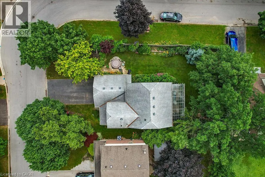 4542 IVY GARDENS Crescent