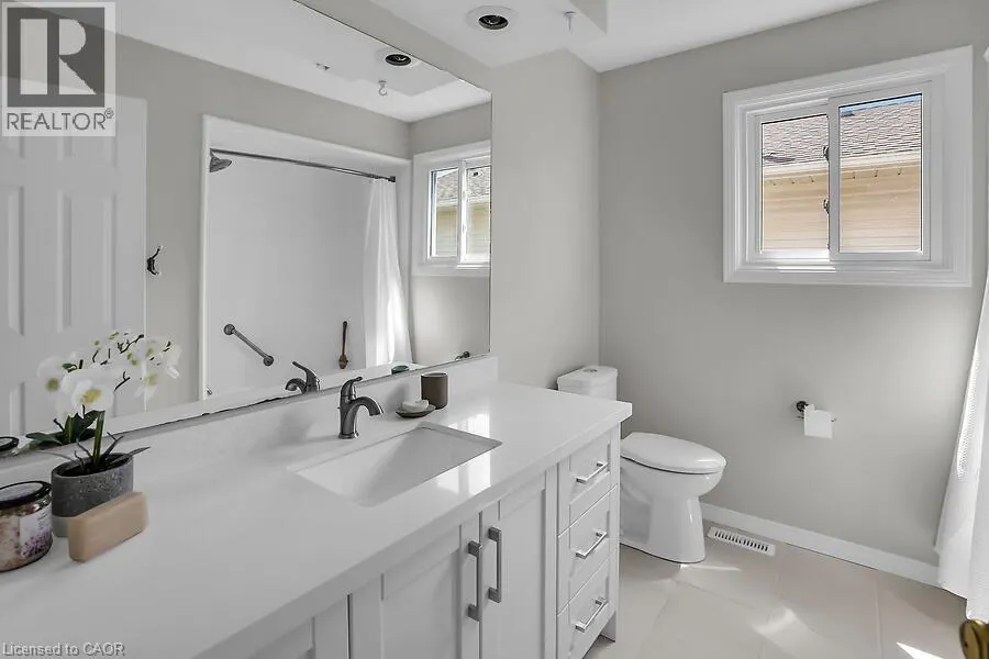 4542 IVY GARDENS Crescent