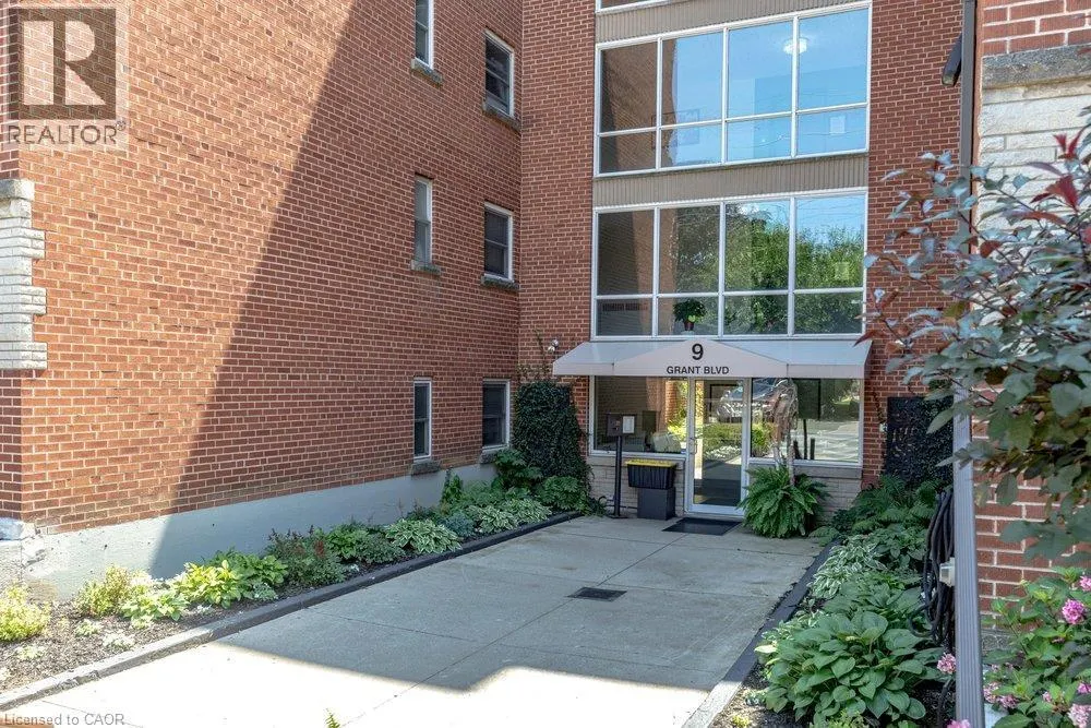 9 GRANT Boulevard Unit# 602 #602