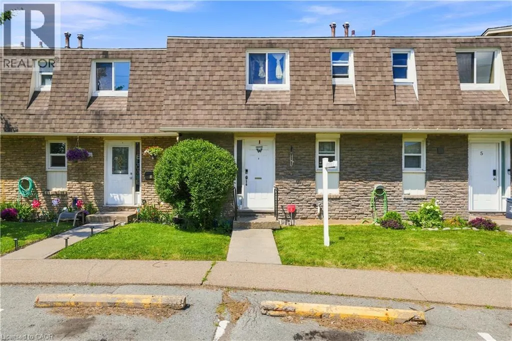 131 ROCKWOOD Avenue Unit# 4 #4