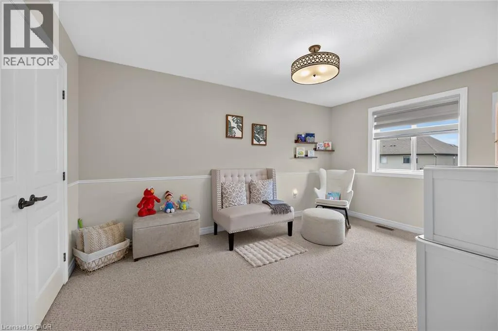 68 GARINGER Crescent