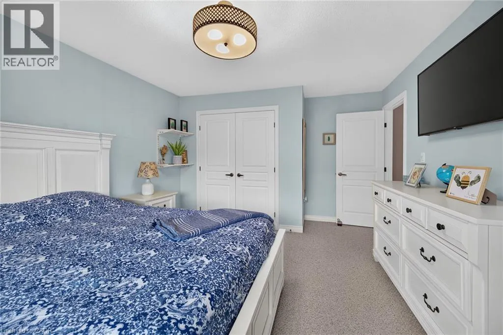 68 GARINGER Crescent