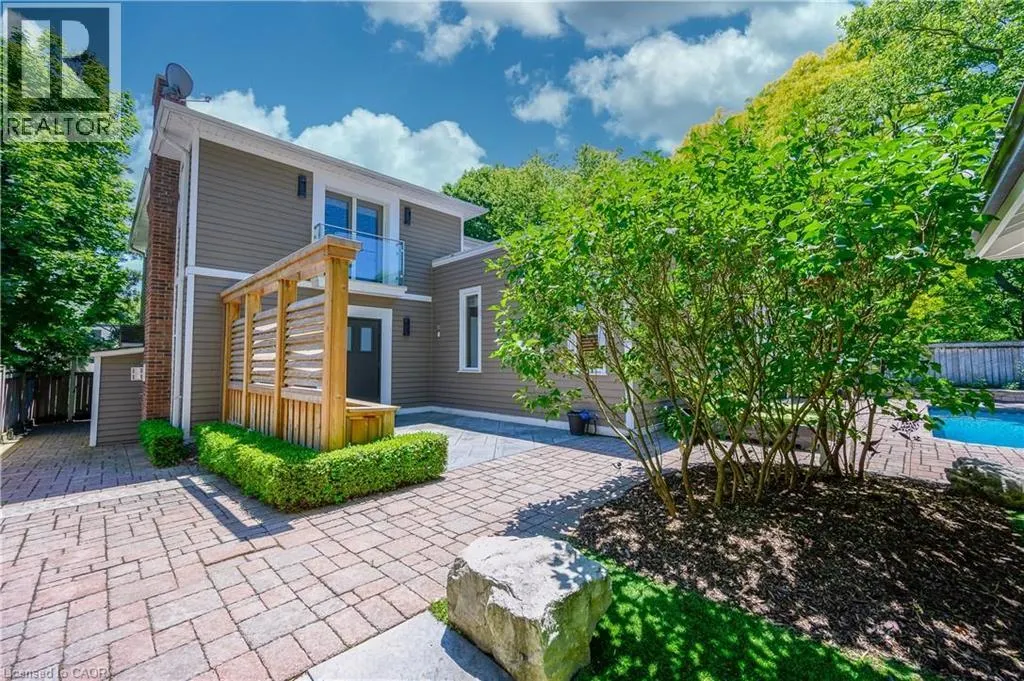 287 MACDONALD Road